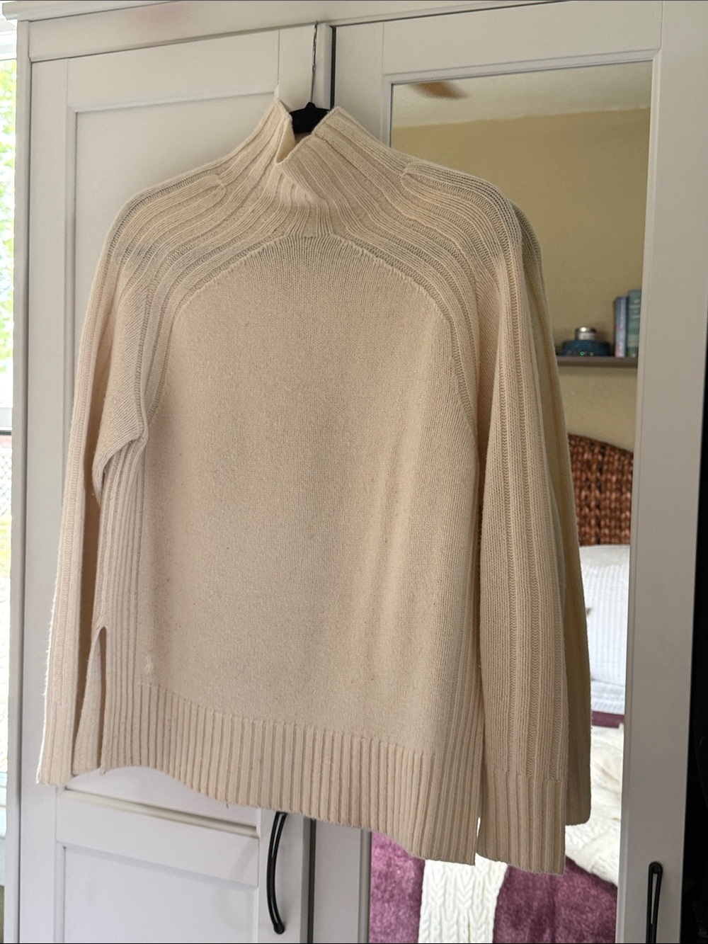 90% Italian Wool/10% Cashmere Ralph Lauren Cream Ribbed Funnel Neck Sweater